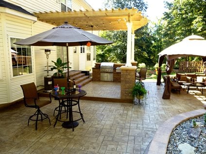 Stamped Patio With Decorative Border
