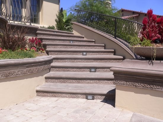Bullnose Concrete Step Profile
Steps and Stairs
The Green Scene
Chatsworth, CA