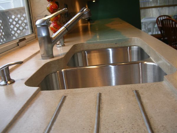 Drainboard, Stainless Steel
Concrete Countertops
Solid Solutions Studios
Fresno, CA