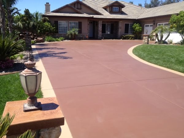 Stained Concrete Driveway Makeover
Concrete Driveways
KB Concrete Staining
Norco, CA