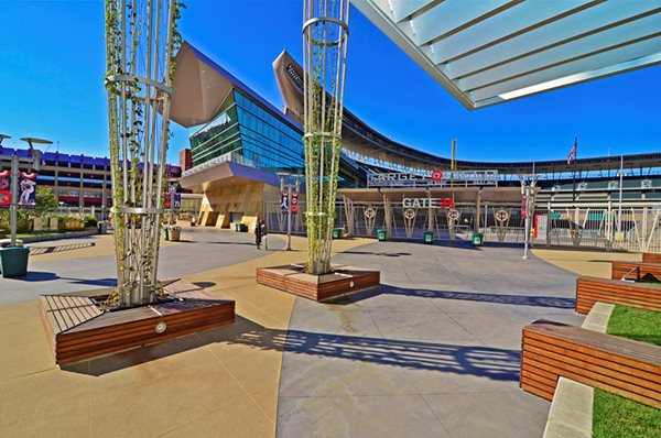 Target Field, Stained Concrete, Patio
Concrete Entryways
Bulach Custom Rock
Inver Grove Heights, MN