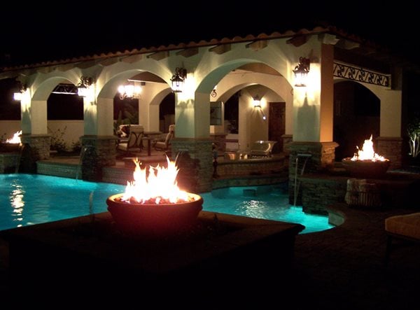Four, Bowl
Outdoor Fire Pits
The Green Scene
Chatsworth, CA