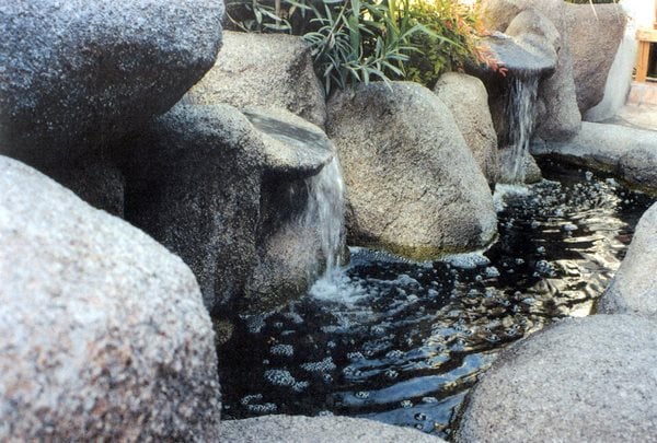 Boulder, Pond
Water Features
JPJ Technologies
Amity, OR