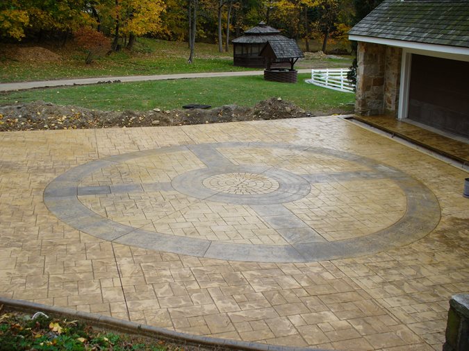 Compass, Stamped
Traditional Decorative Concrete
DecoCrete by Weaver Concrete Specialties, Inc.
Ephrata, PA
