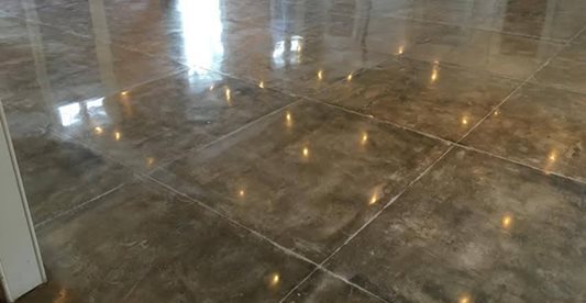 抛光混凝土，反射混凝土地板非凡地板有限责任公司马雷罗，洛杉矶